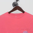 Close-up of the collar and tag on the Vintage Modern Vineyard Vines "Wave Logo" T-Shirt - M