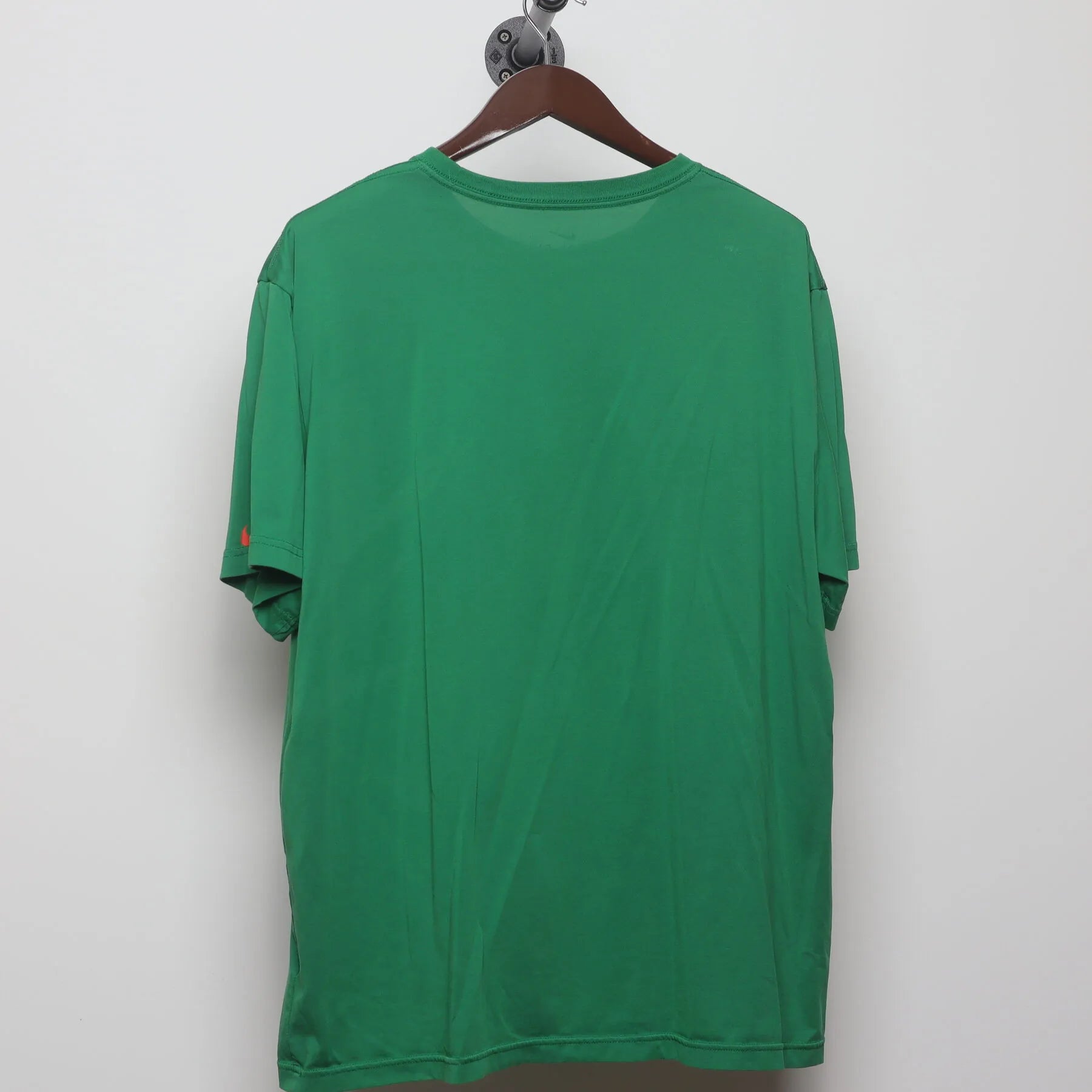 Back view of Vintage Y2K Nike "Cracked Shield Graphic" T-Shirt - XL