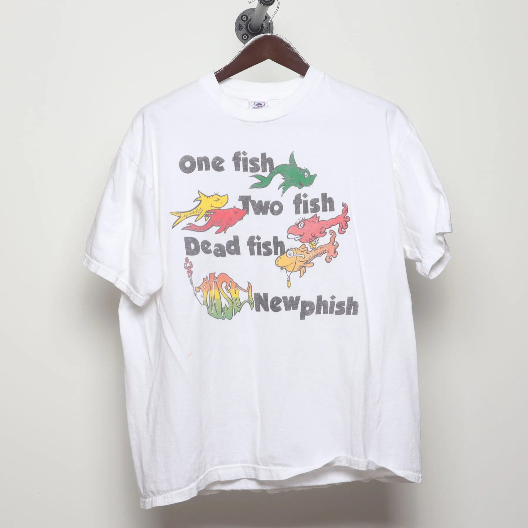 Back view of Vintage Y2K Phish "One Fish Two Fish Dead Fish Newphish" T-Shirt - L