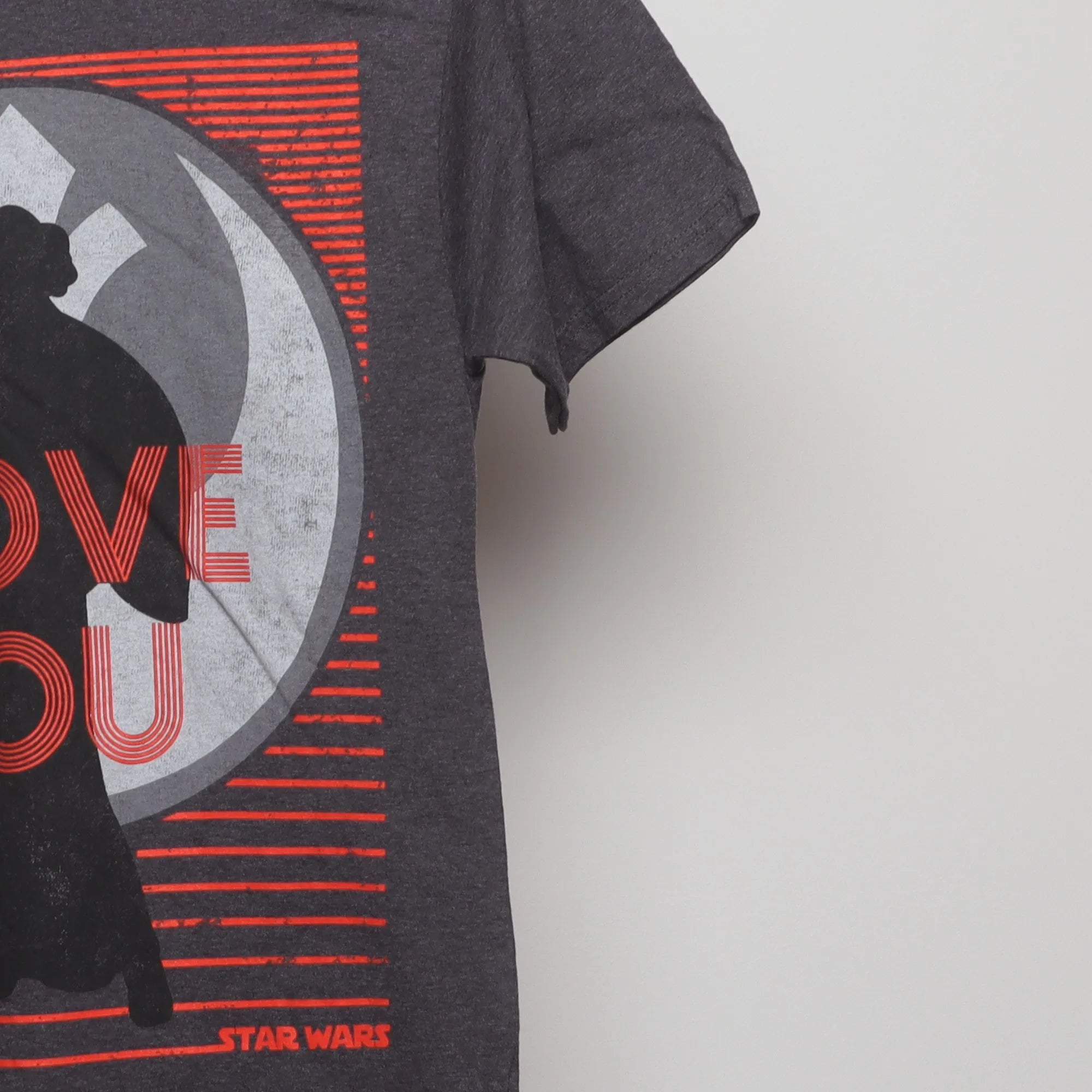 Close-up of the sleeve on the Vintage Star Wars Princess Leia Graphic T-Shirt S