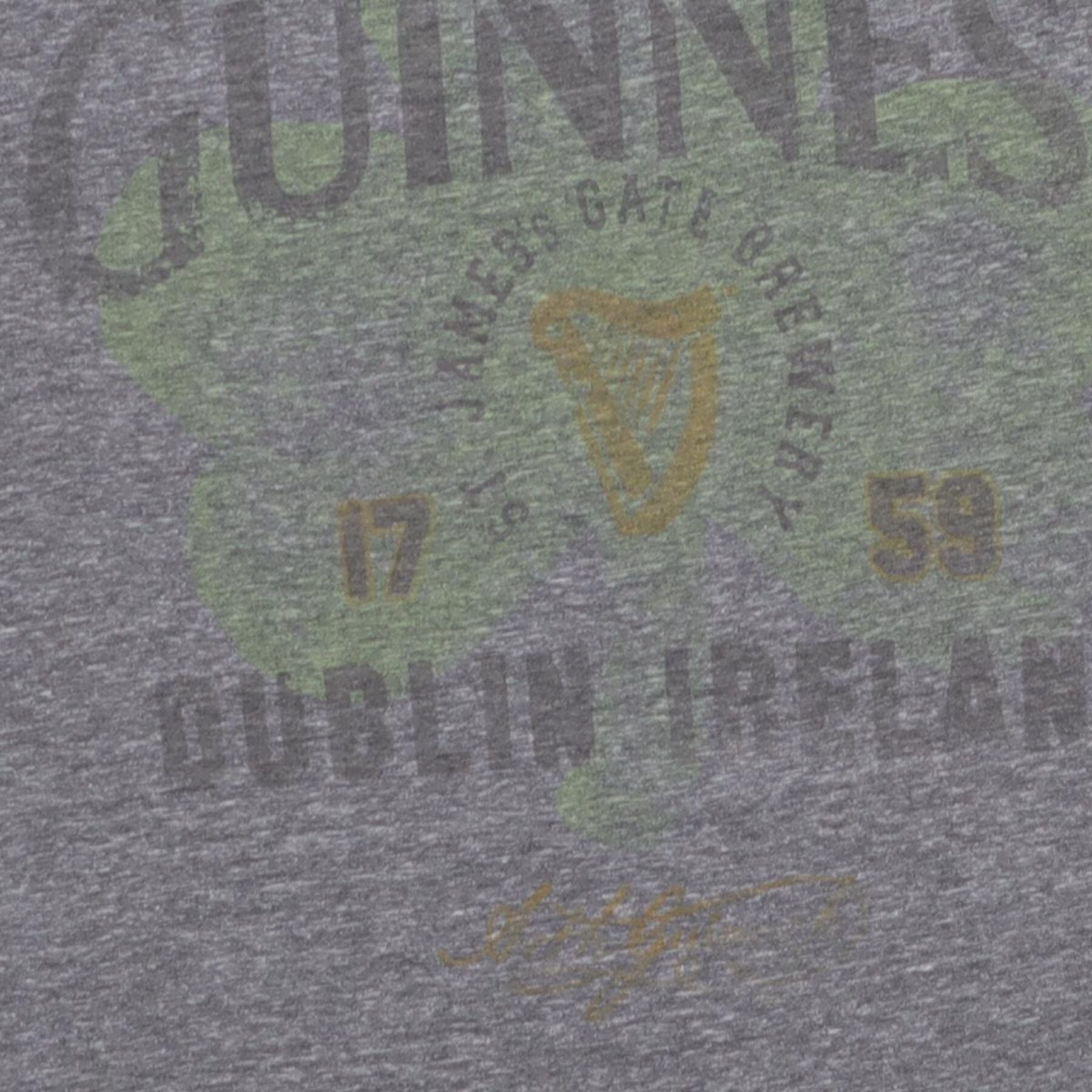 Close-up of the main graphic on the Vintage Y2K Guinness "Dublin Ireland Shamrock" T-Shirt - S
