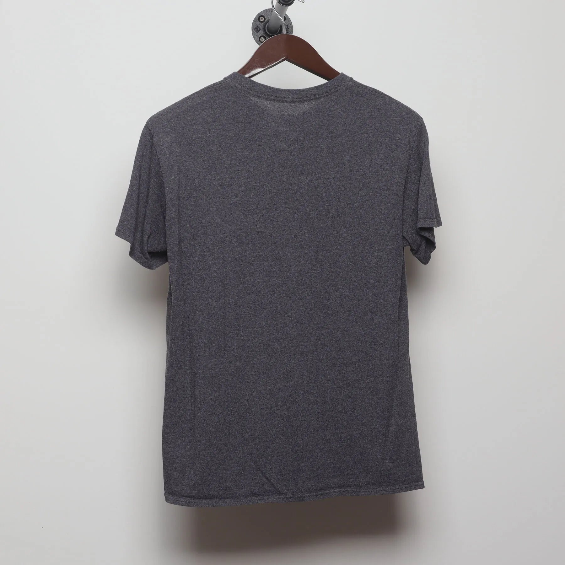 Back view of Vintage Y2K Jurassic Park "Classic Logo" T-Shirt - M