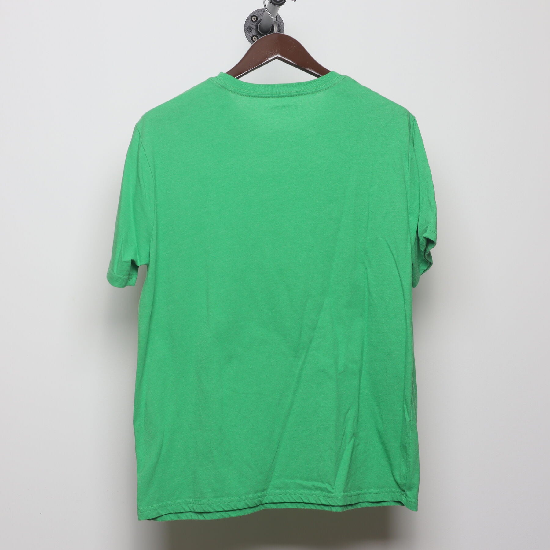 Back view of Vintage Y2K Mad Engine "I'm Feelin' Lucky" T-Shirt - L