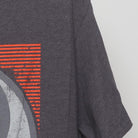 Close-up of the Right sleeve on the Vintage Y2K Star Wars "I Love You" Princess Leia T-Shirt - M