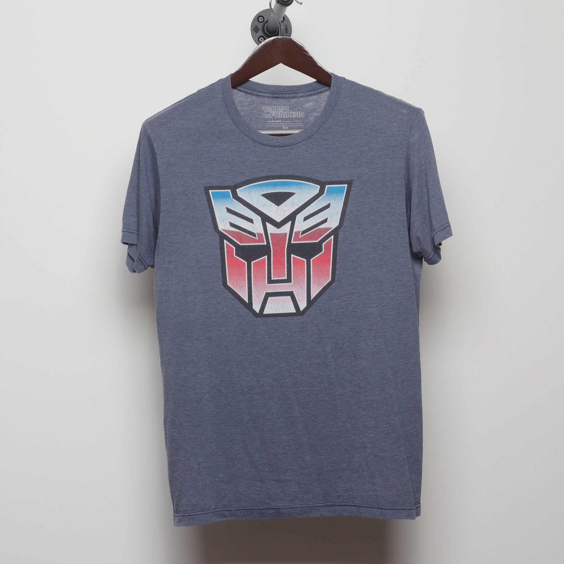 Front view of Vintage Y2K Transformers "Autobot Logo" T-Shirt - M