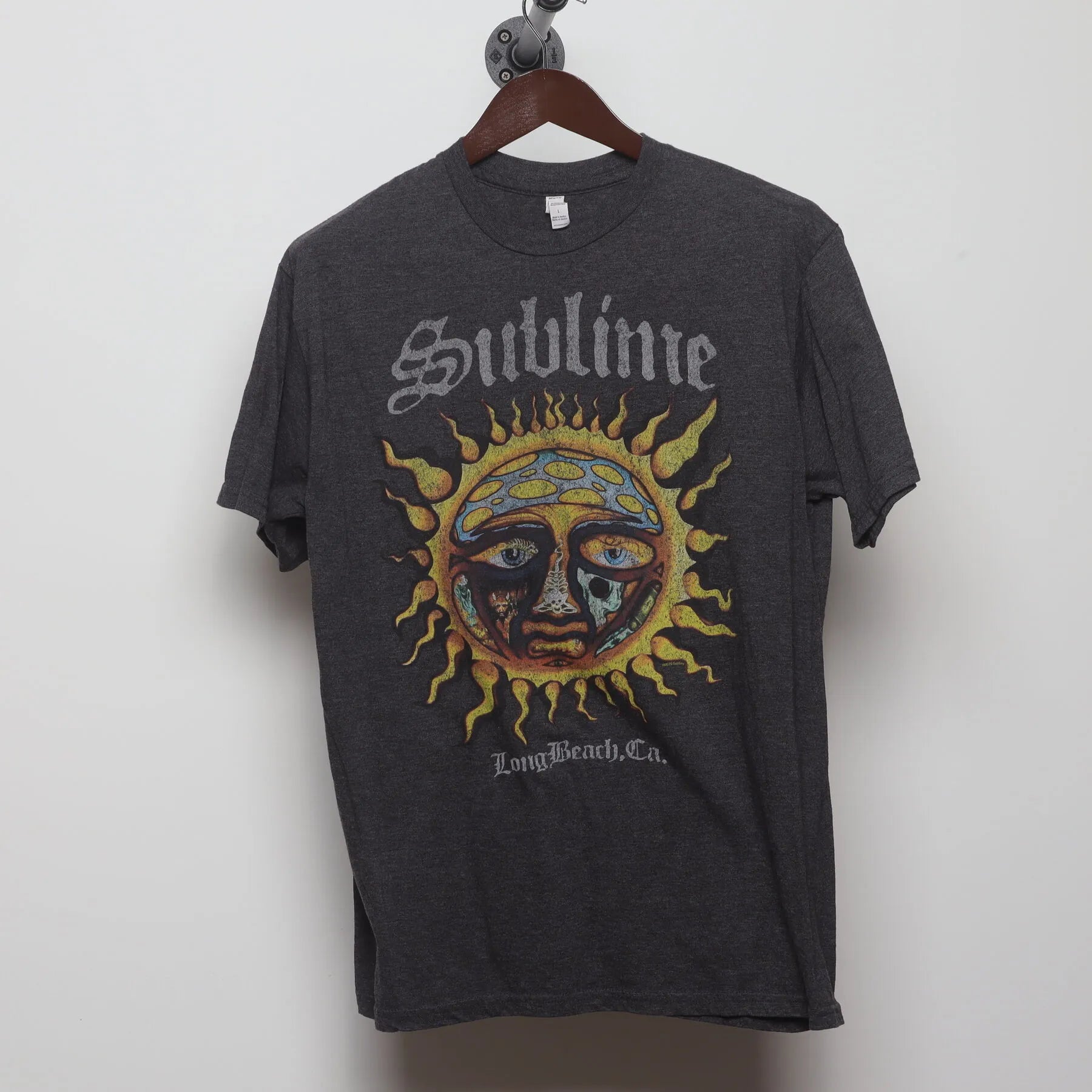 Front view of Vintage Y2K Sublime "40oz. to Freedom Sun" T-Shirt - M