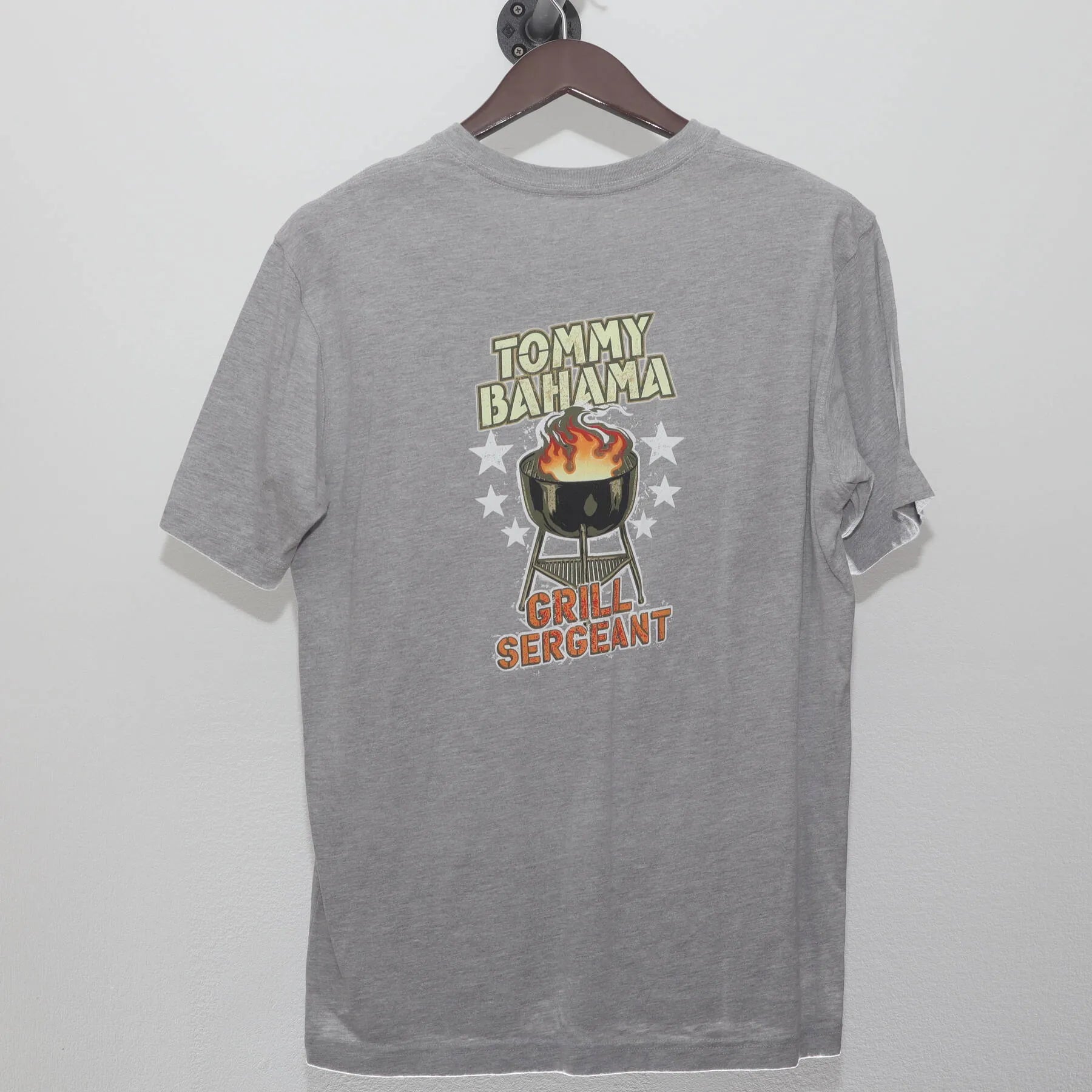Back view of Vintage Y2K Tommy Bahama "Grill Sergeant" T-Shirt - L