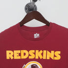 Close-up of the collar and tag on the Vintage Y2K Washington Redskins "NFL Football Logo" T-Shirt - M