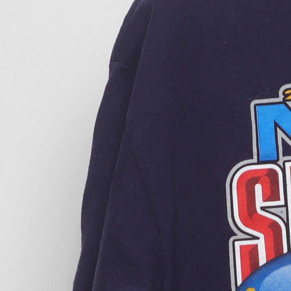 Close-up of the sleeve on the Vintage Y2K 2006 Nokia Sugar Bowl "Georgia vs West Virginia" T-Shirt - L