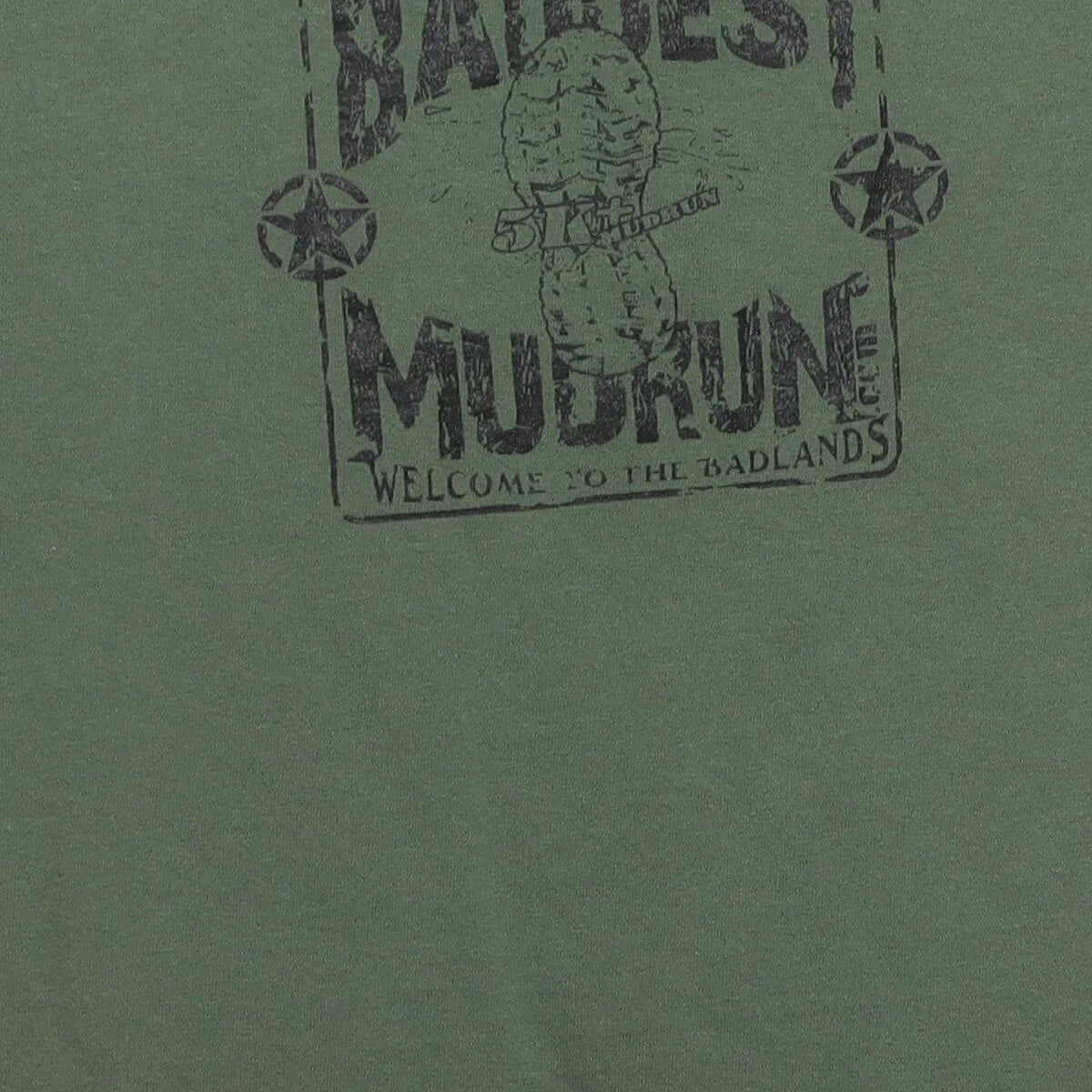 Close-up of the main graphic on the Vintage Y2K Baddest Mudrun "Welcome to the Badlands" T-Shirt - XL