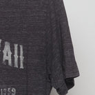 Close-up of the Right sleeve on the Vintage Y2K Maui Hawaii "Pacific Islands" T-Shirt - S