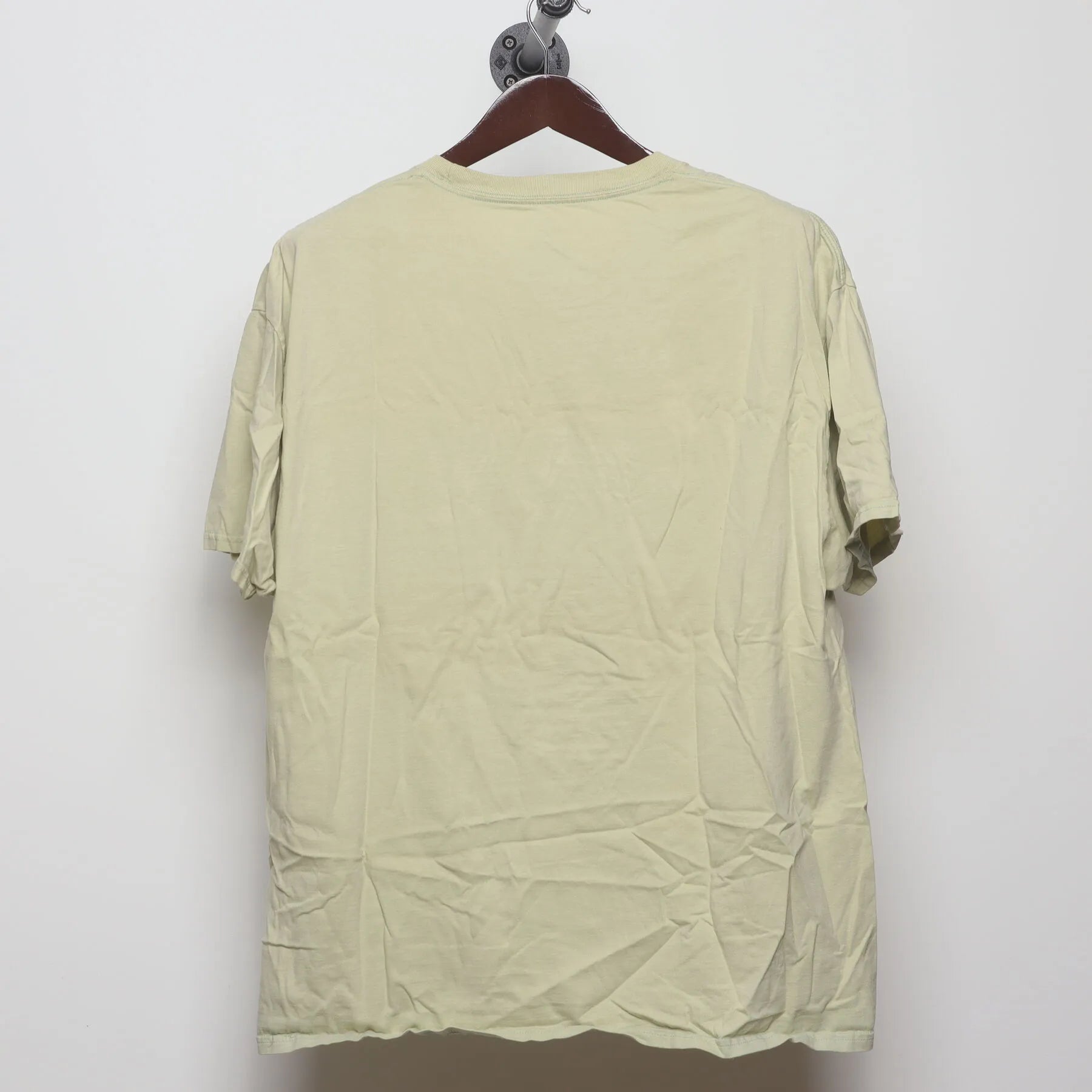 Back view of Vintage Y2K Disney / Pixar "Finding Nemo Mine Mine" T-Shirt - XL