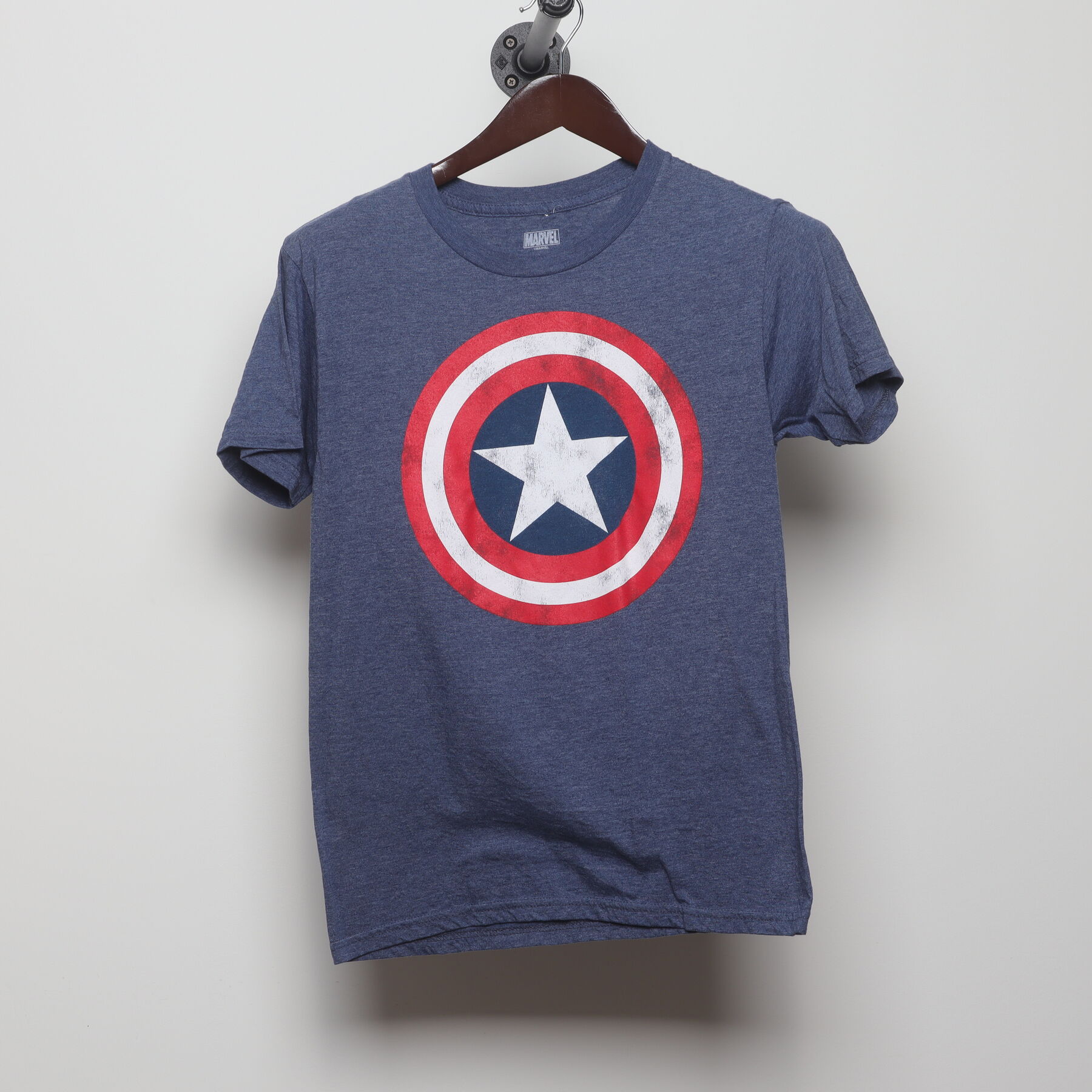 Front view of Vintage Y2K Marvel "Captain America Shield" T-Shirt - XS