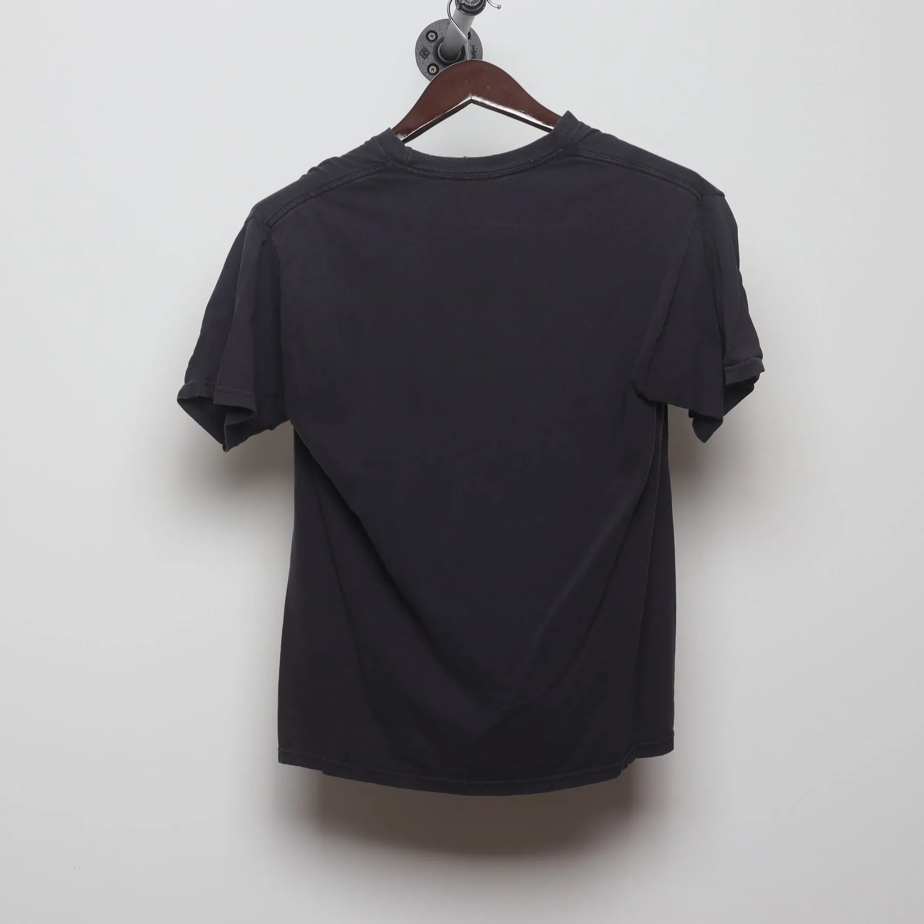 Back view of Vintage Y2K Michael Jackson "Thriller Zombie" T-Shirt - M