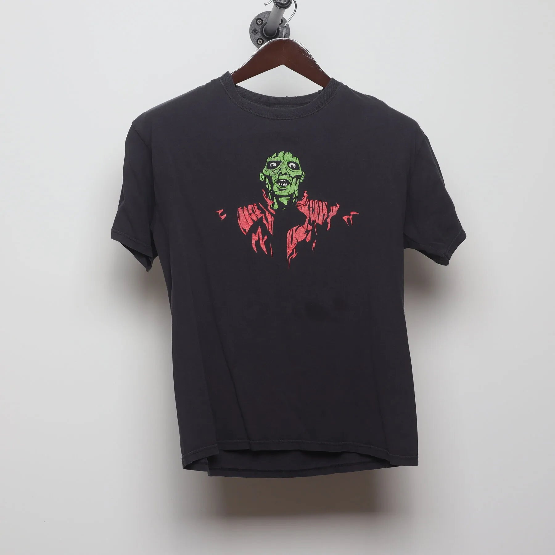Front view of Vintage Y2K Michael Jackson "Thriller Zombie" T-Shirt - M