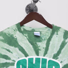 Close-up of the collar and tag on the Vintage Y2K Ohio University "Bobcats Tie-Dye" T-Shirt - M