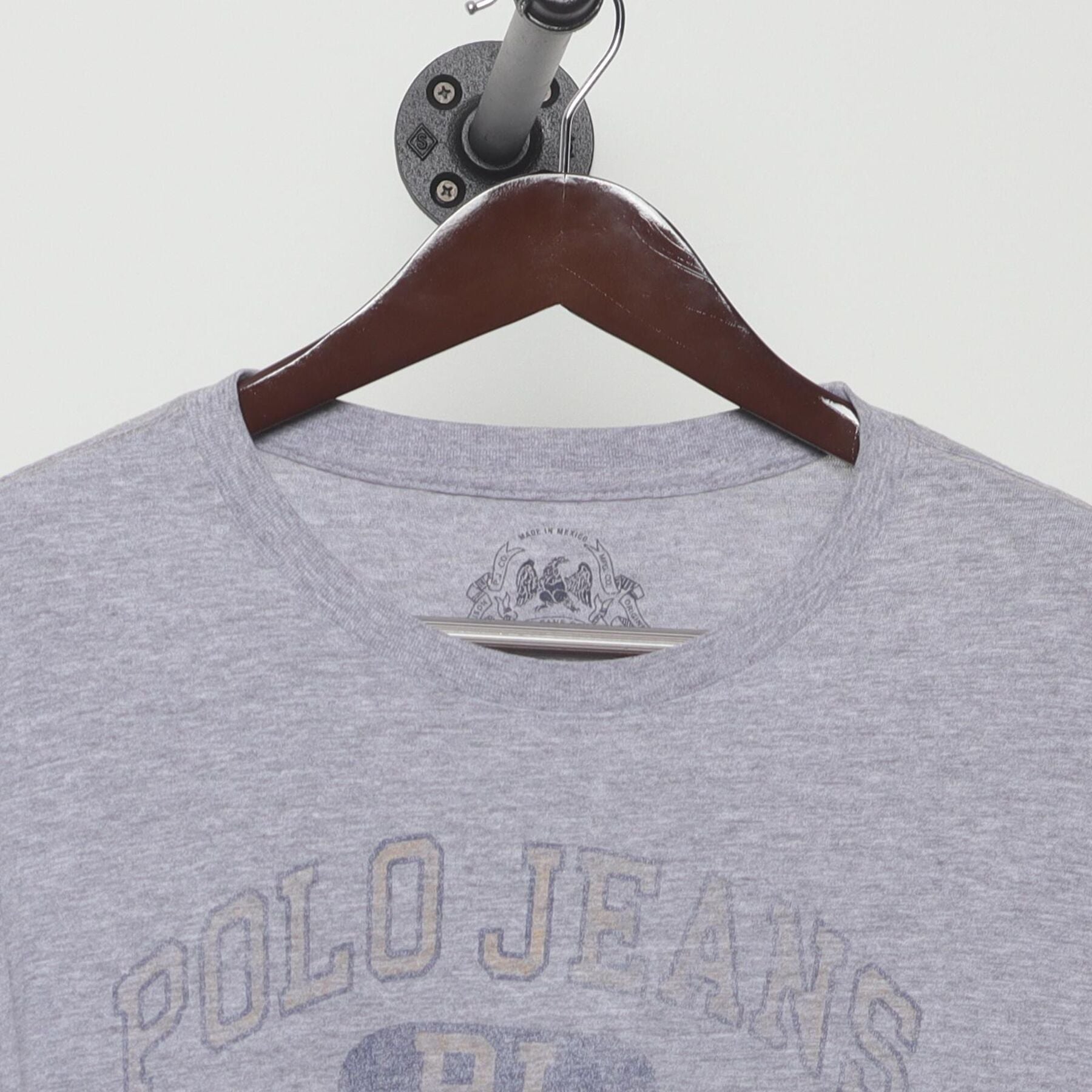 Close-up of the collar and tag on the Vintage Y2K Polo Jeans Co. "Company Logo" T-Shirt - L