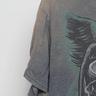 Close-up of the sleeve on the Vintage Y2K Skull "Gambler Skull" T-Shirt - L