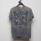 Front view of Vintage Y2K Skull "Gambler Skull" T-Shirt - L