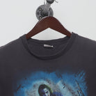 Close-up of the collar and tag on the Vintage Y2K The Dark Knight "The Joker" T-Shirt - M