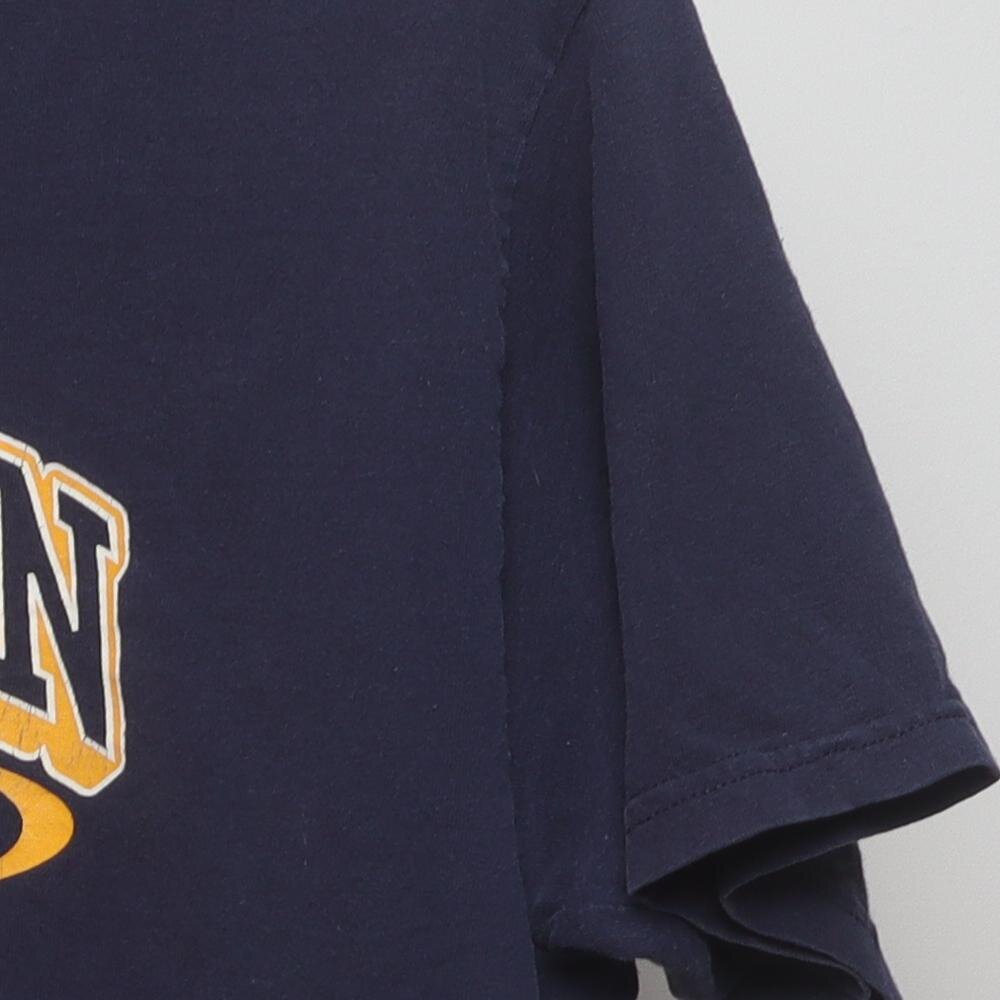 Close-up of the sleeve on the Vintage Y2K University of Michigan "Dynasty vs Wanna-Be" T-Shirt - L