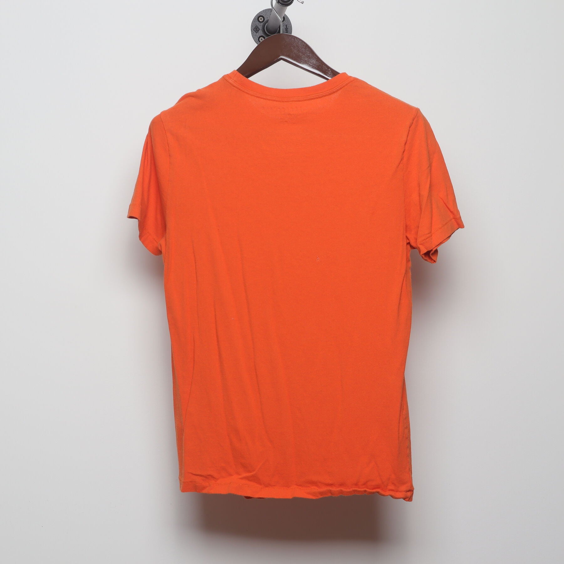 Back view of Vintage Y2K Aéropostale "AERO NYC-ATH 1987" T-Shirt - M