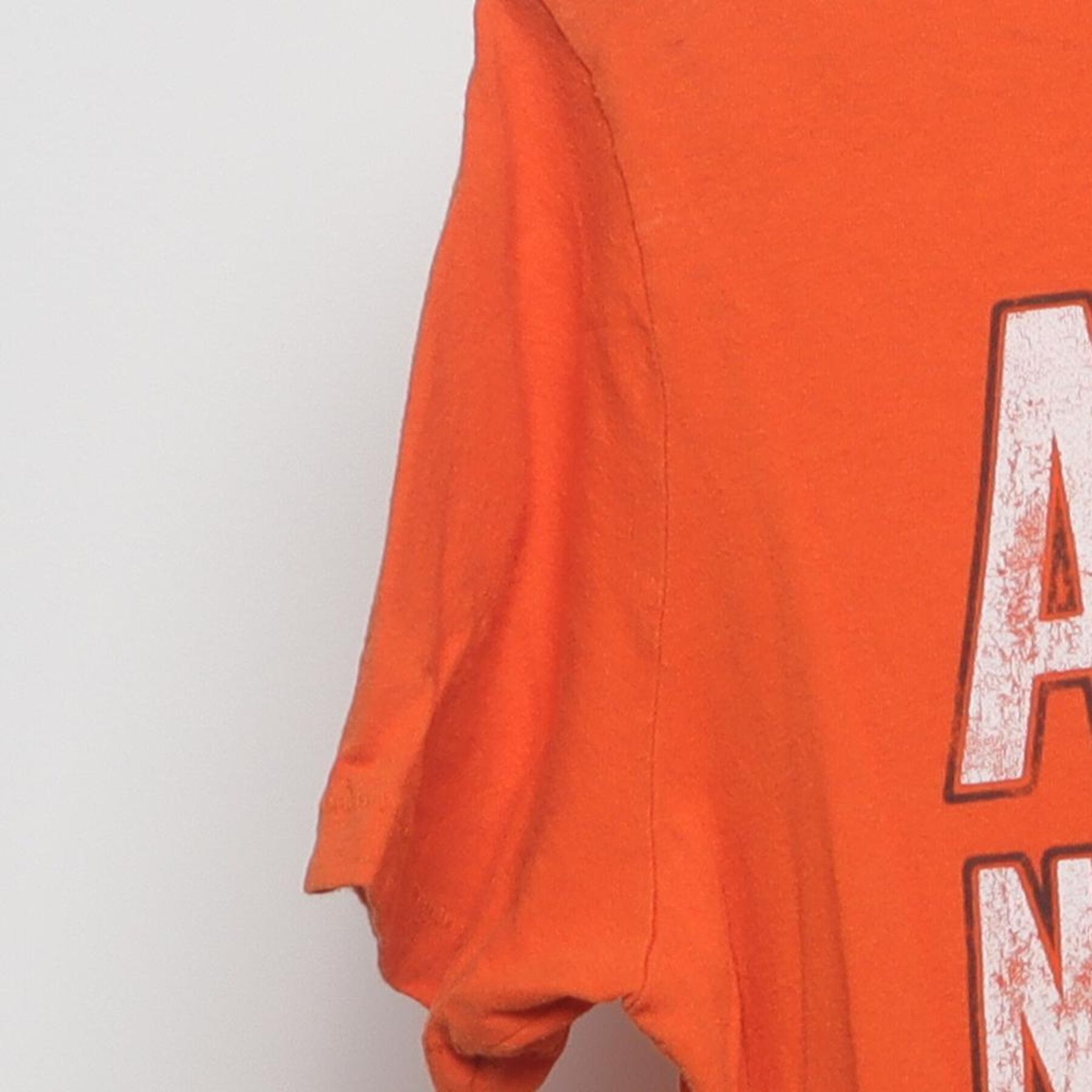 Close-up of the Left sleeve on the Vintage Y2K Aéropostale "AERO NYC-ATH 1987" T-Shirt - M
